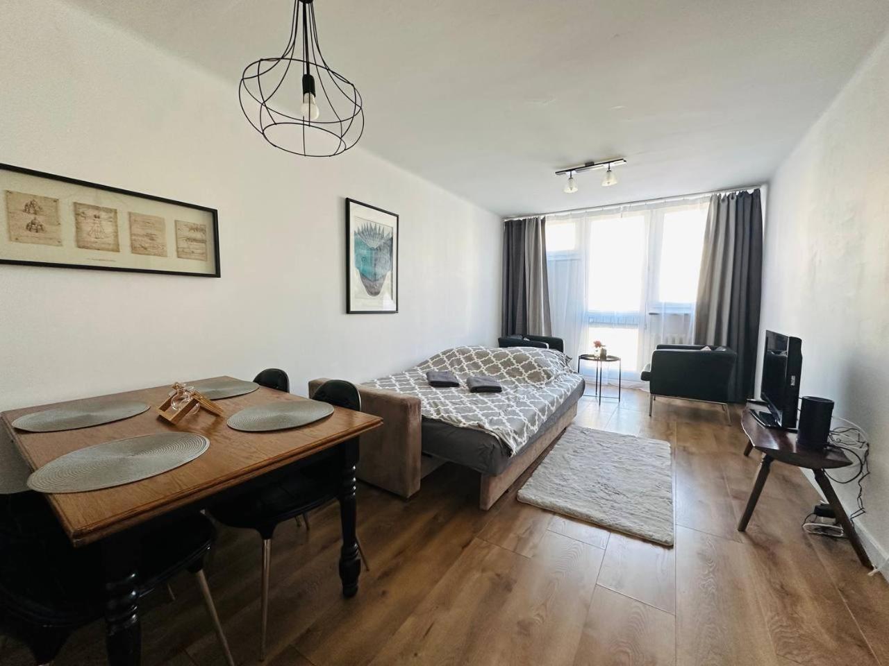 Habitación en casa particular Warszawa Centralna *